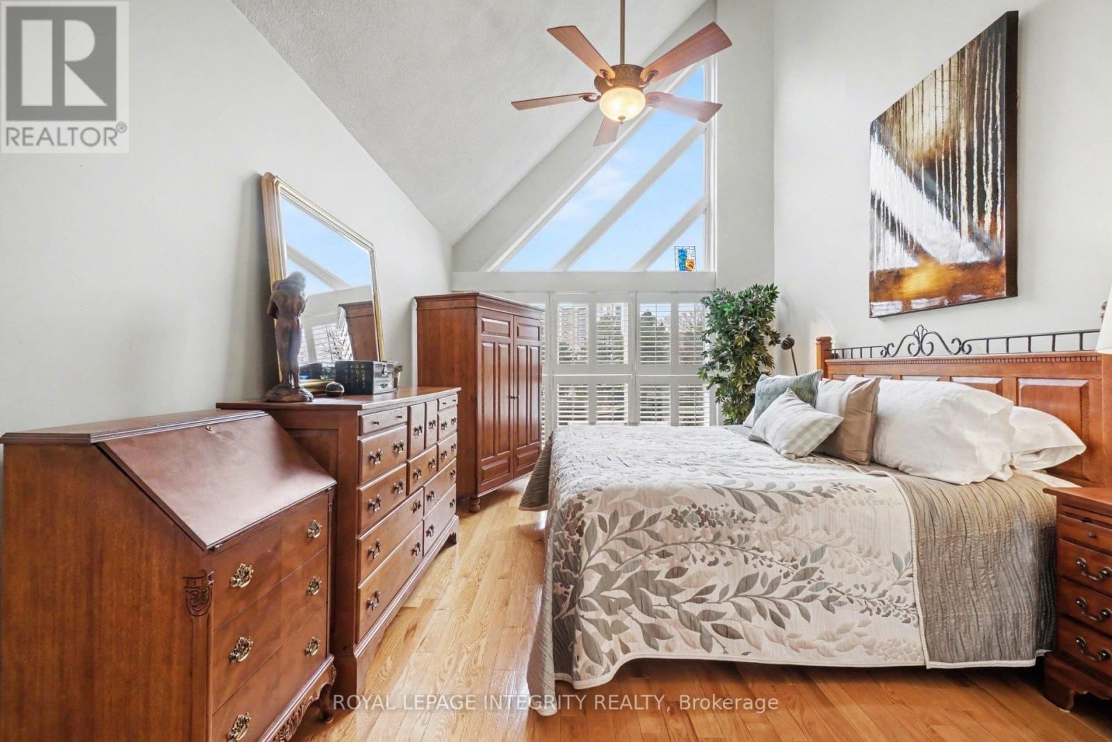 30 - 100 HILLSIDE DRIVE Image 21