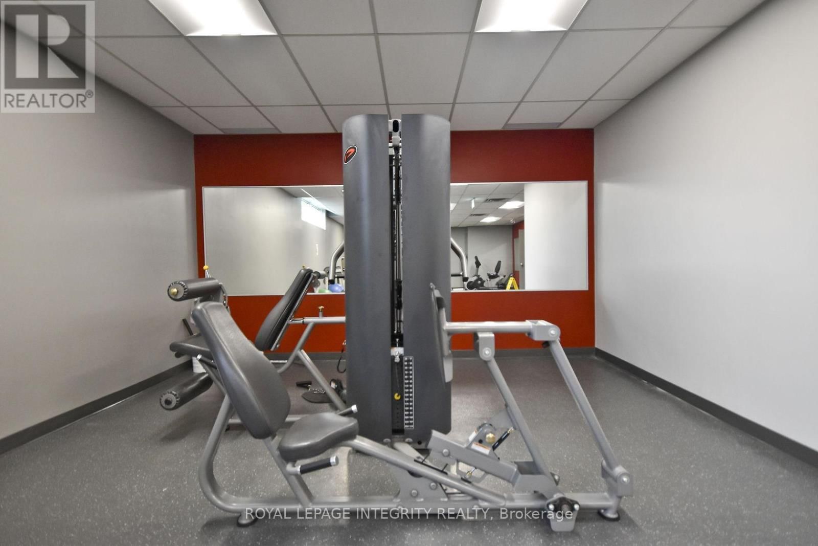 30 - 100 HILLSIDE DRIVE Image 36