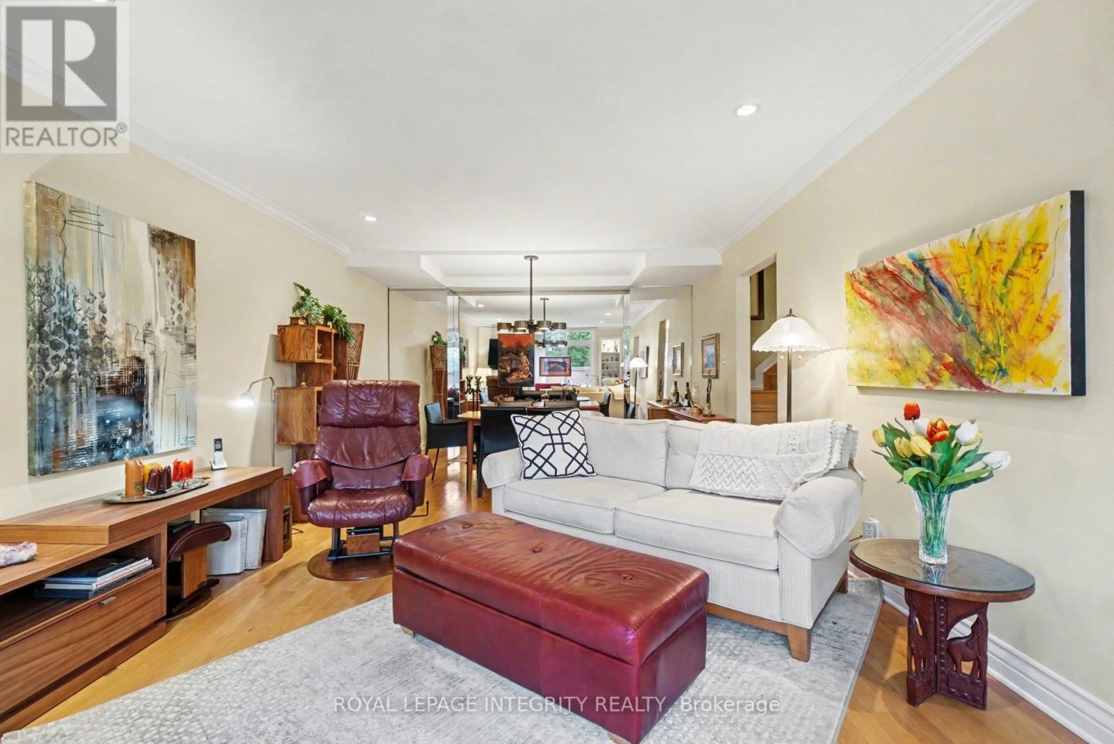 30 - 100 HILLSIDE DRIVE Image 7