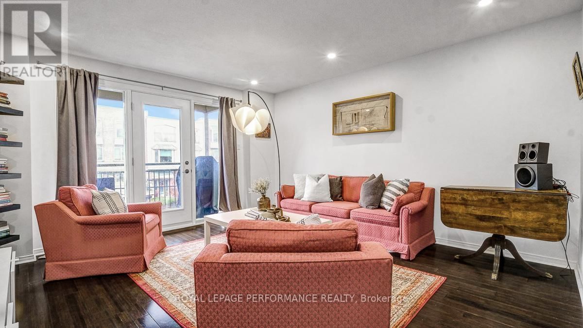 2D - 4 COLUMBUS AVENUE Image 14