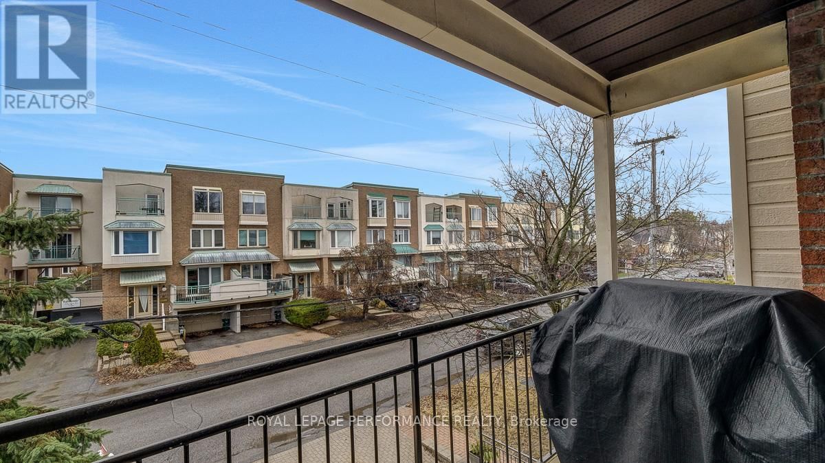 2D - 4 COLUMBUS AVENUE Image 18