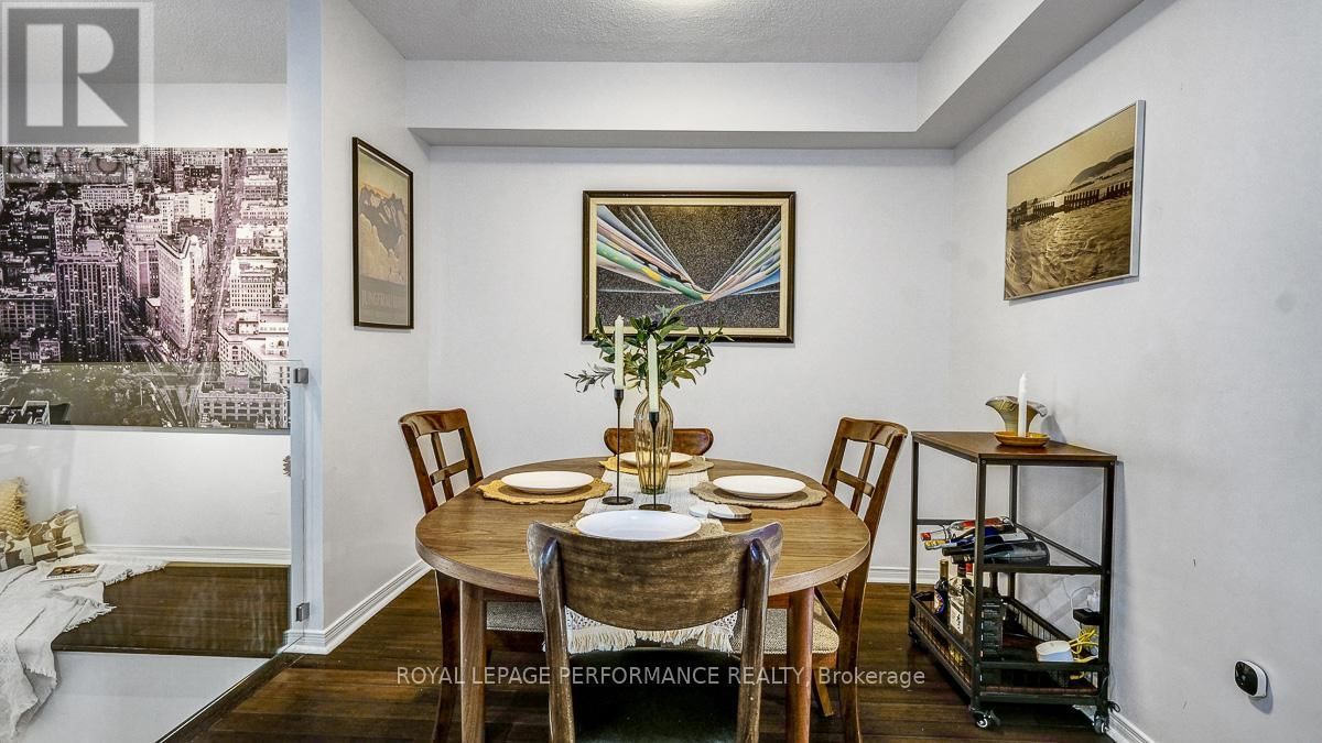 2D - 4 COLUMBUS AVENUE Image 22