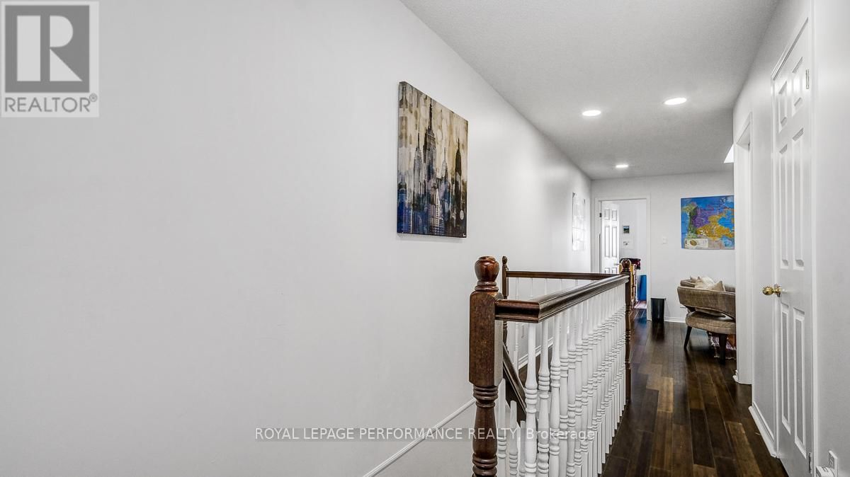 2D - 4 COLUMBUS AVENUE Image 25