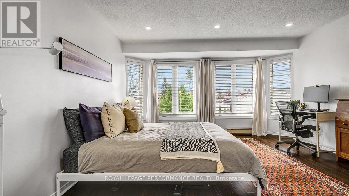 2D - 4 COLUMBUS AVENUE Image 28