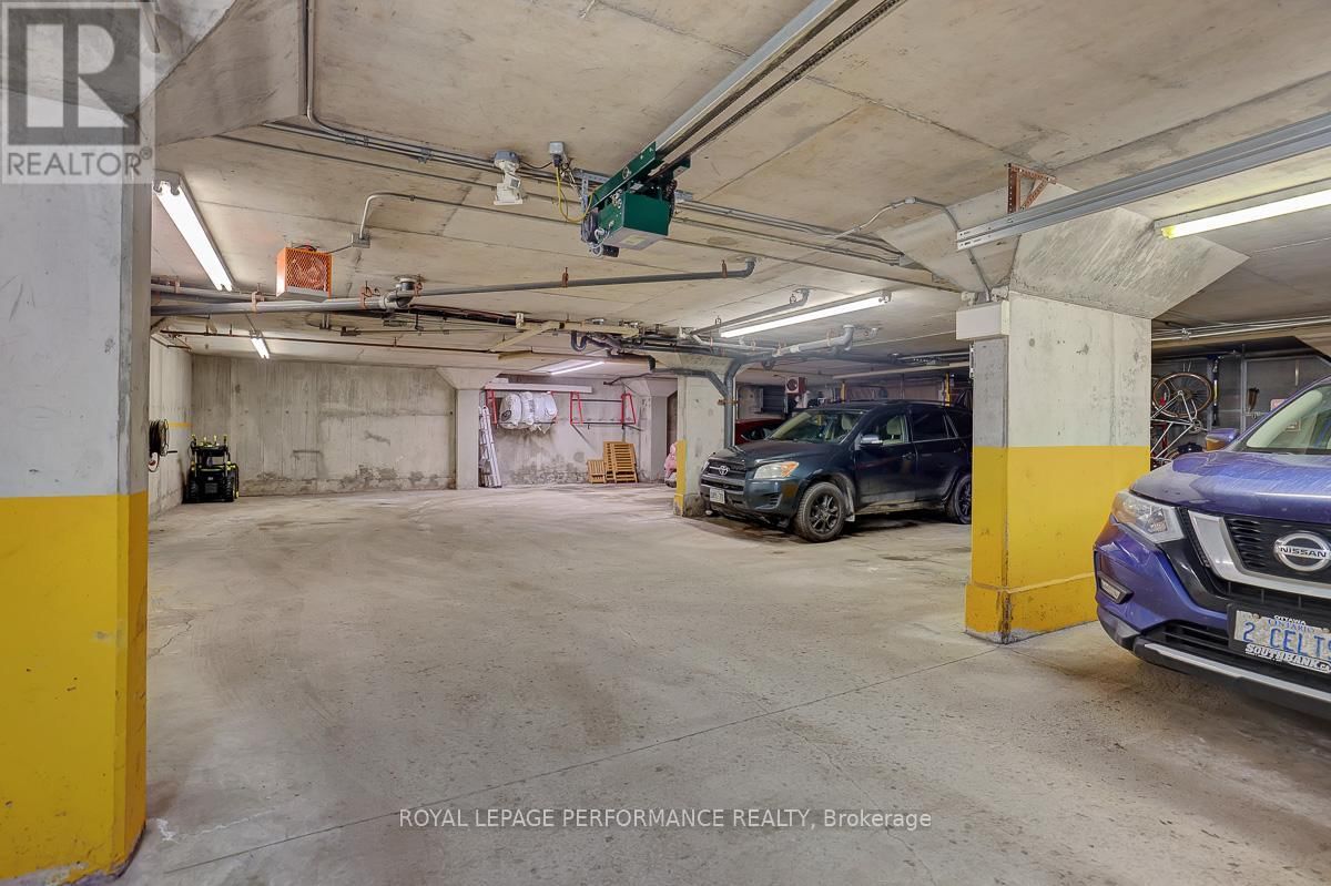 2D - 4 COLUMBUS AVENUE Image 39