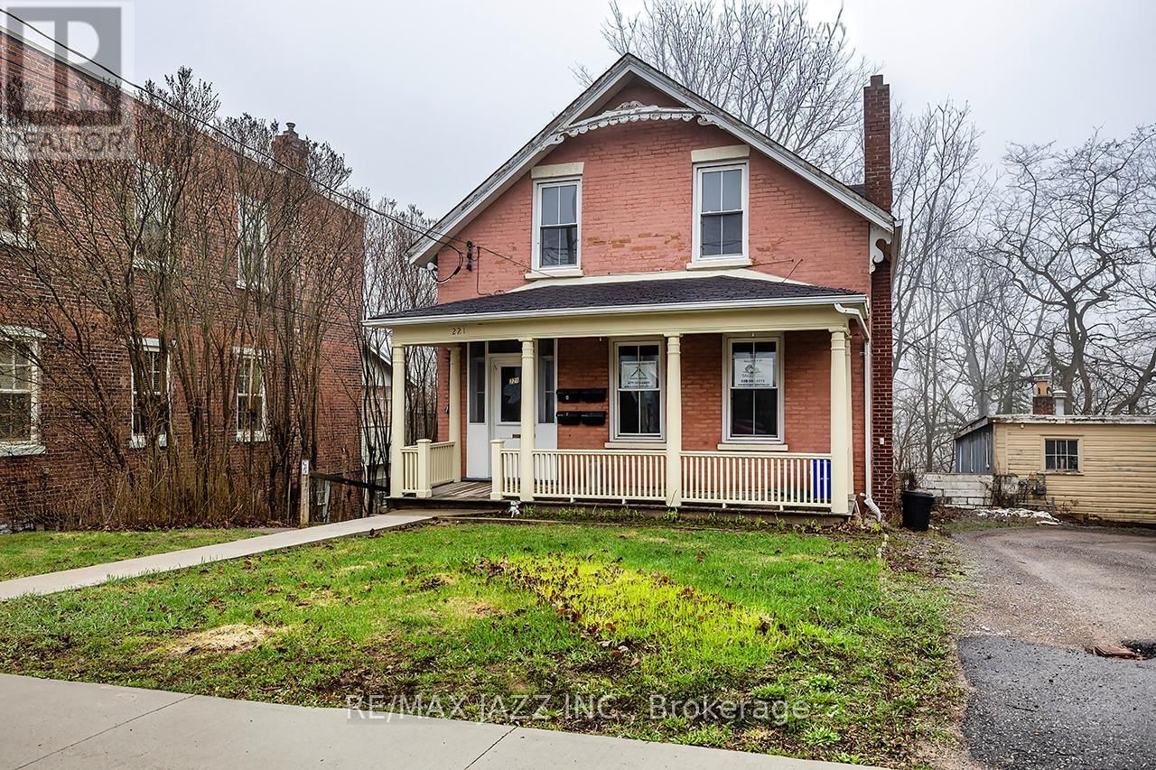 221 WALTON STREET Image 1