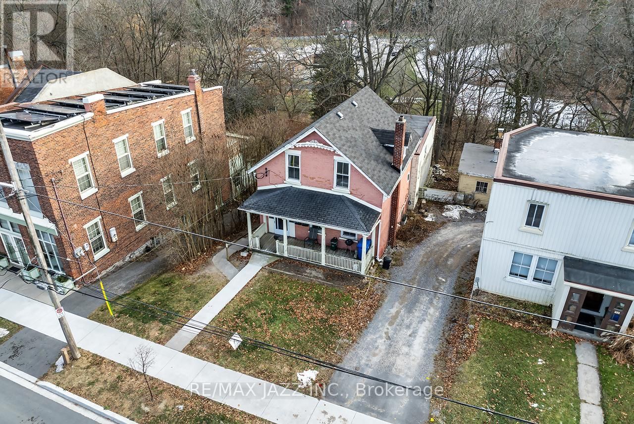 221 WALTON STREET Image 49