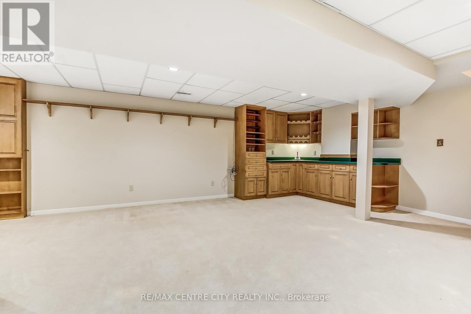 47 - 374 FRONT STREET Image 29