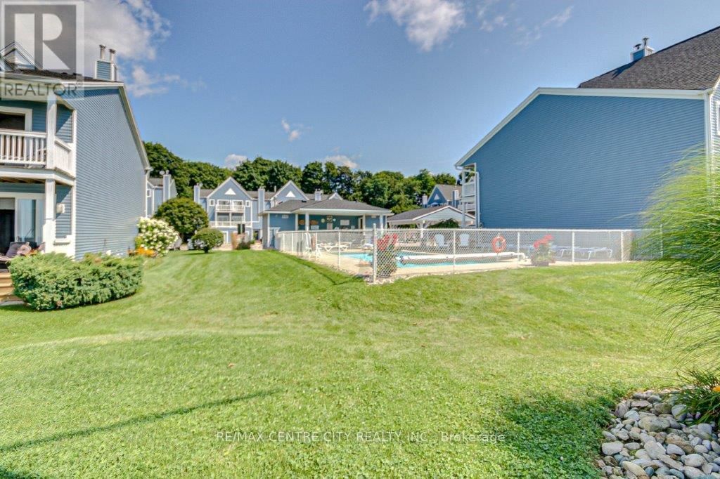 47 - 374 FRONT STREET Image 32