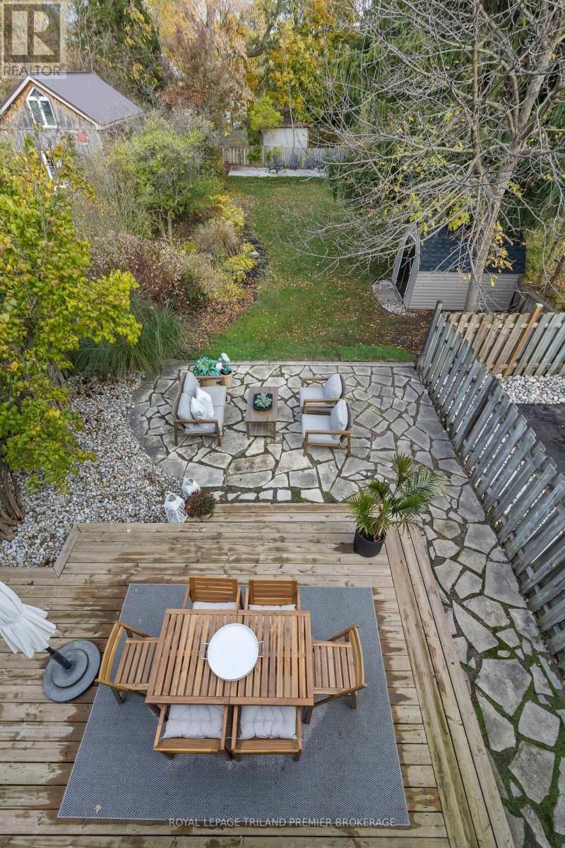 22 BRISCOE STREET EAST Image 42