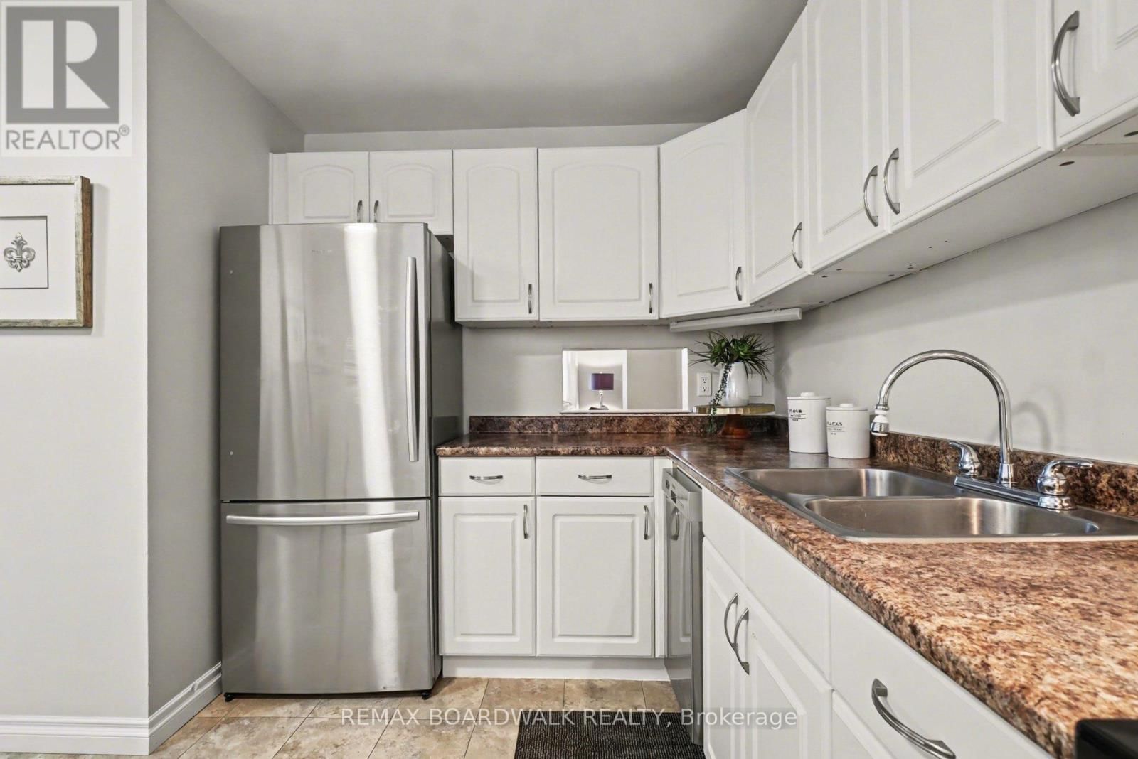 197 TEAL CRESCENT Image 5