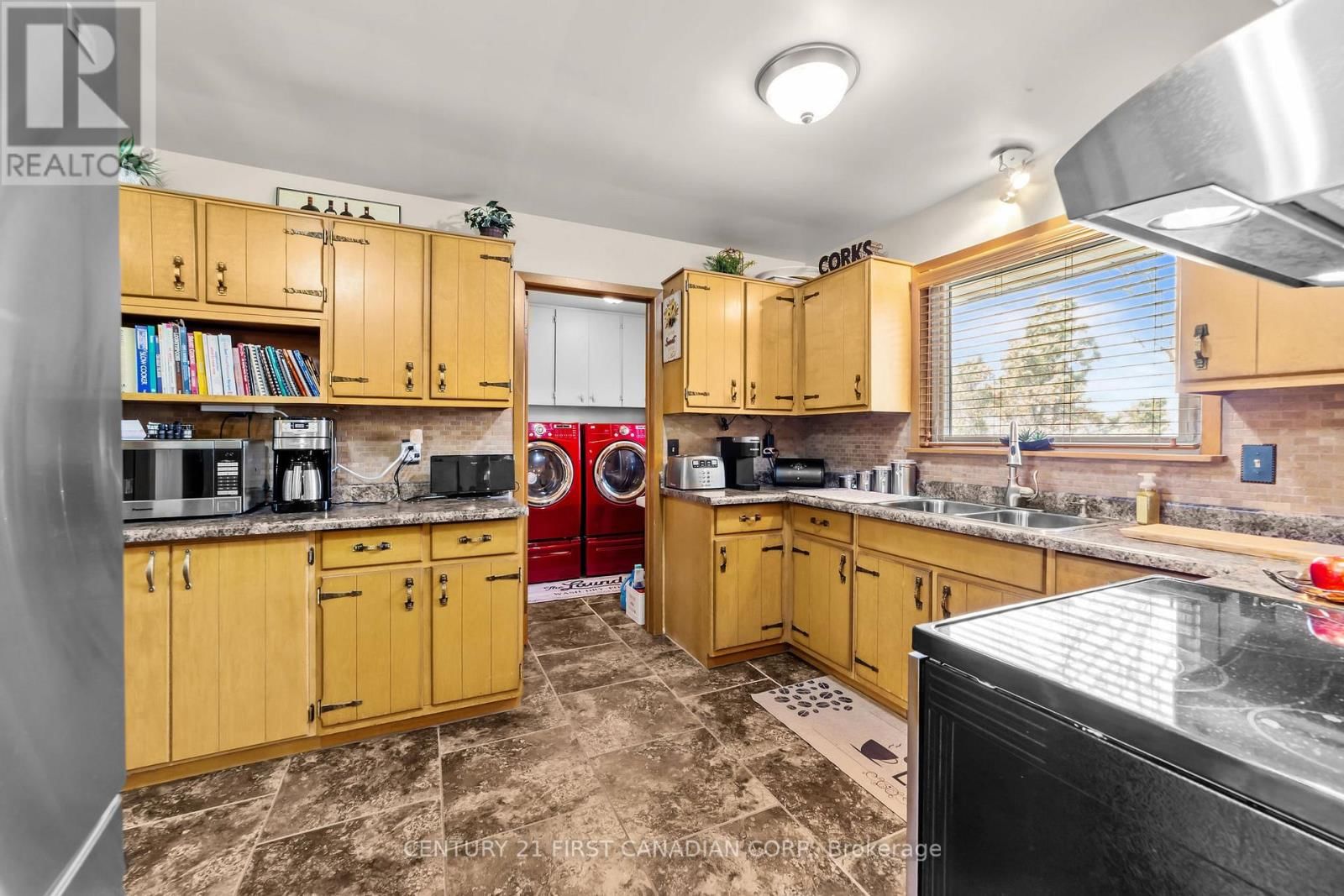 180 CHURCH STREET Image 23