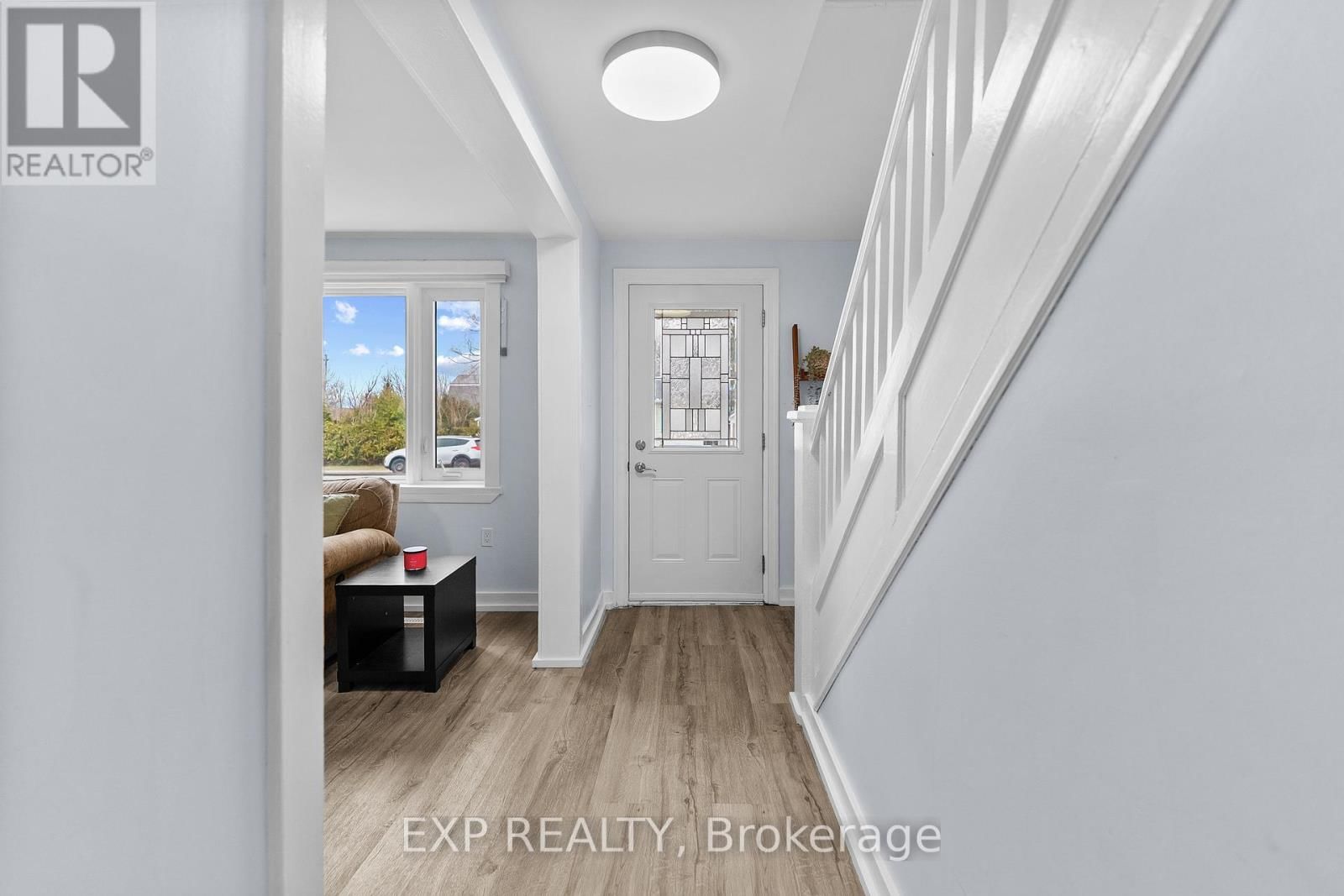 270 HARRY STREET Image 11