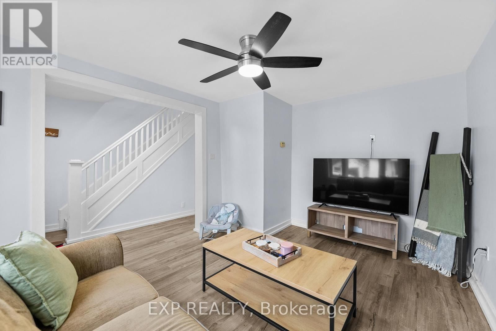 270 HARRY STREET Image 14