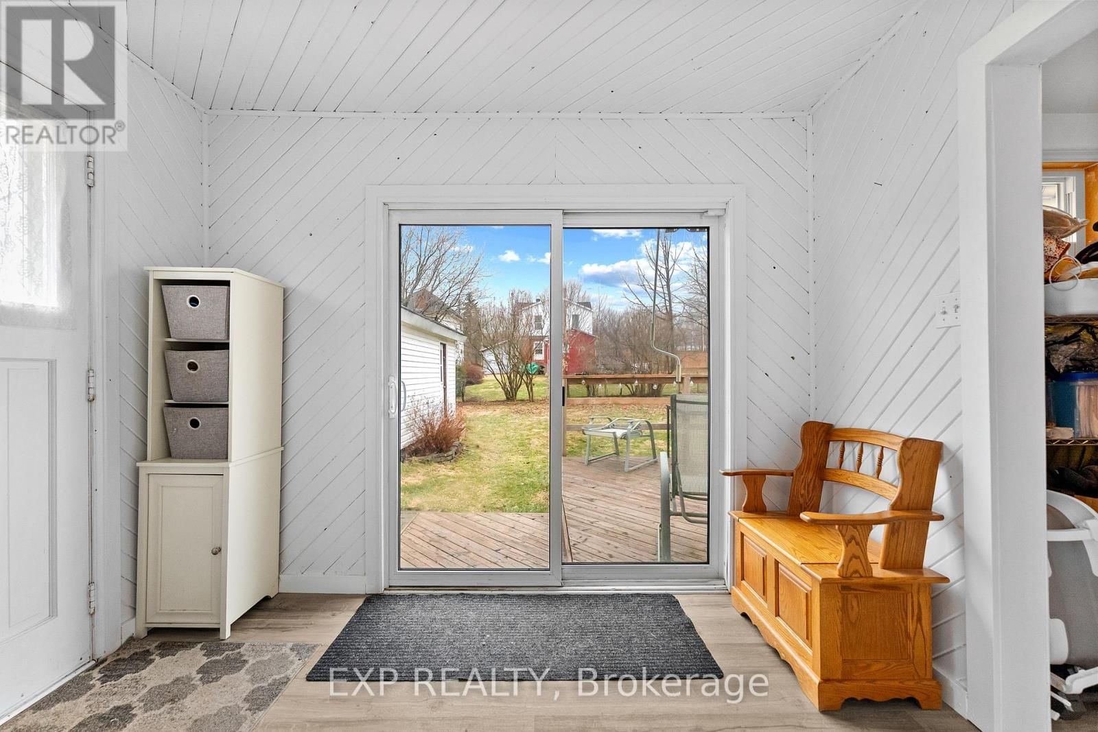 270 HARRY STREET Image 21