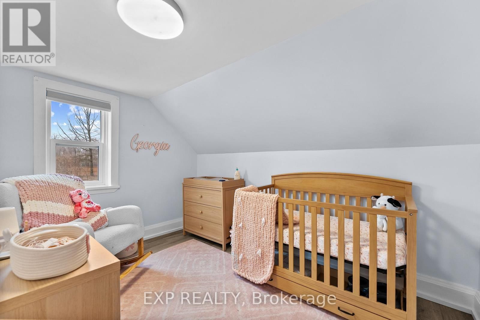 270 HARRY STREET Image 27