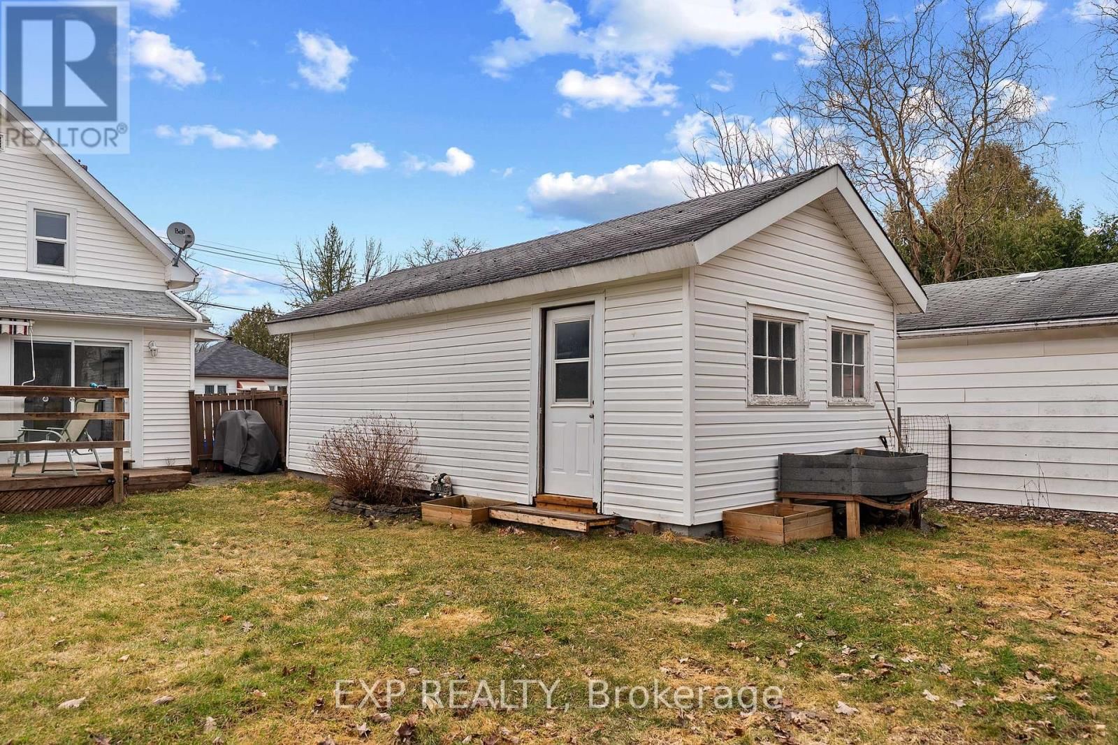 270 HARRY STREET Image 7