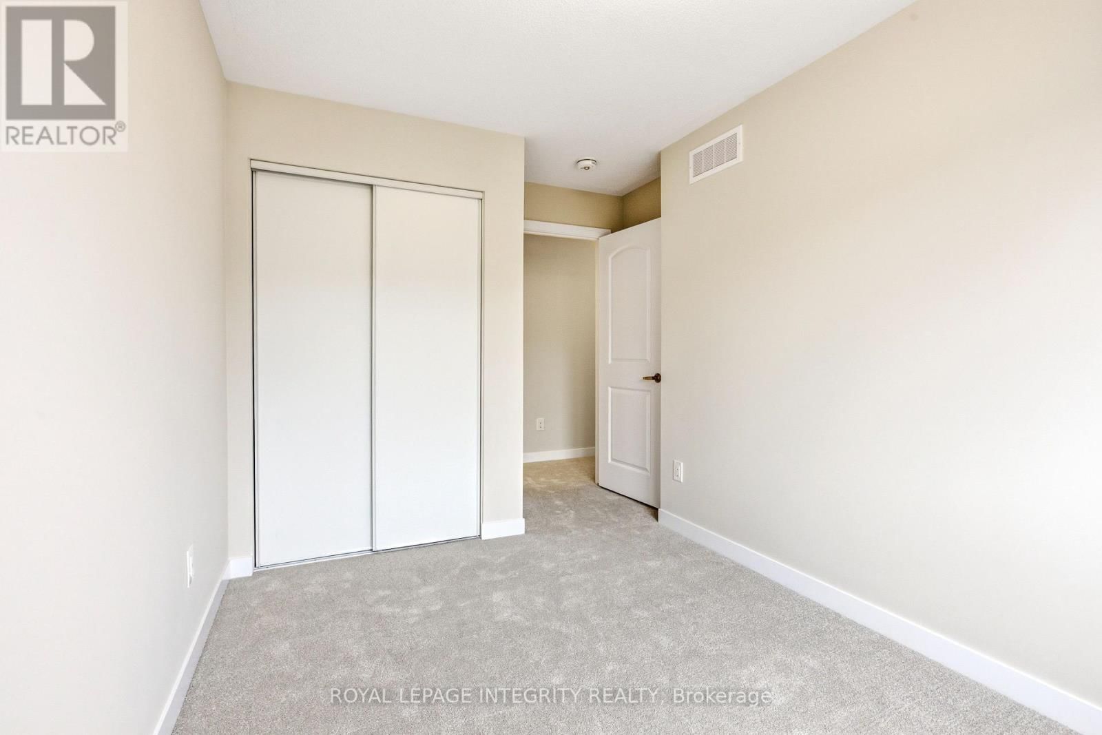 418 LES EMMERSON DRIVE Image 29