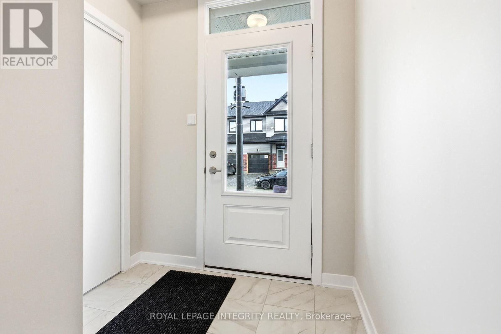 418 LES EMMERSON DRIVE Image 4