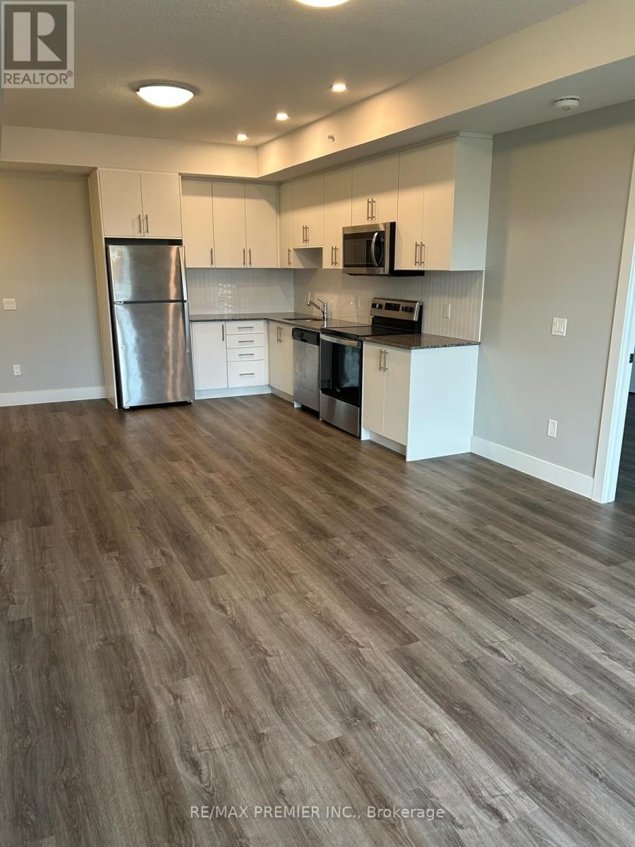 606 - 107 ROGER STREET Image 3