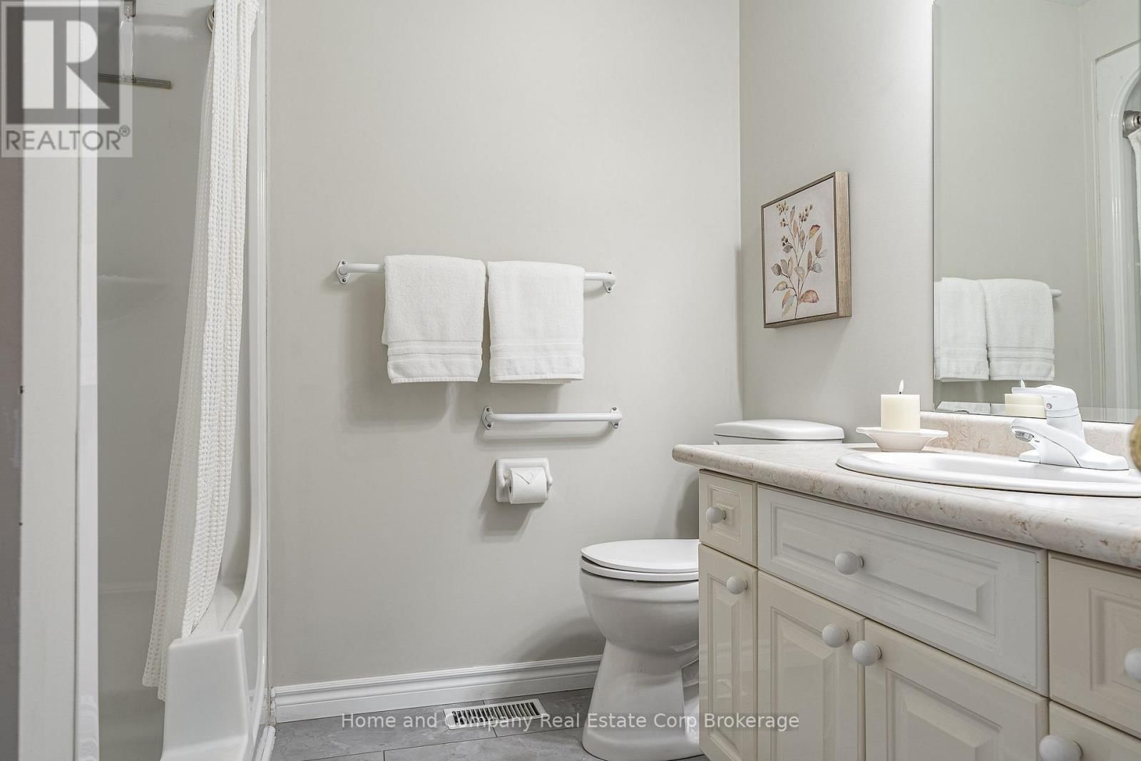 295 NORMAN STREET Image 26