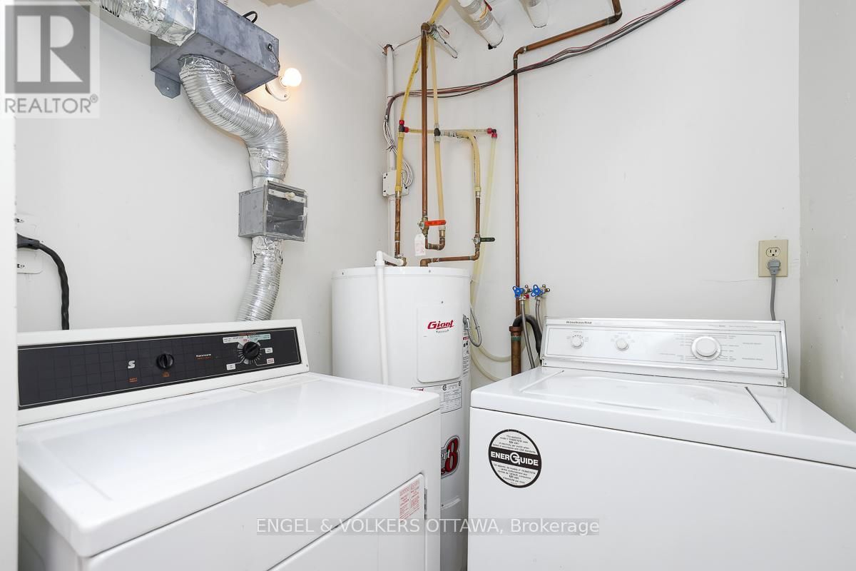 1103 - 1705 PLAYFAIR DRIVE Image 29