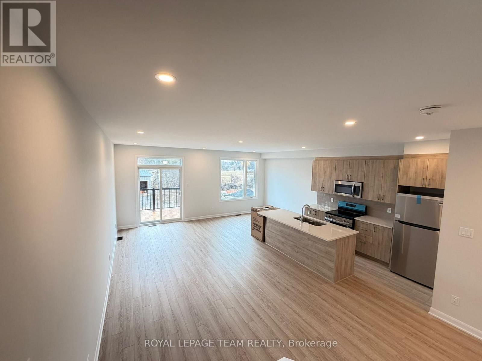 284 BANKSIDE WAY Image 11