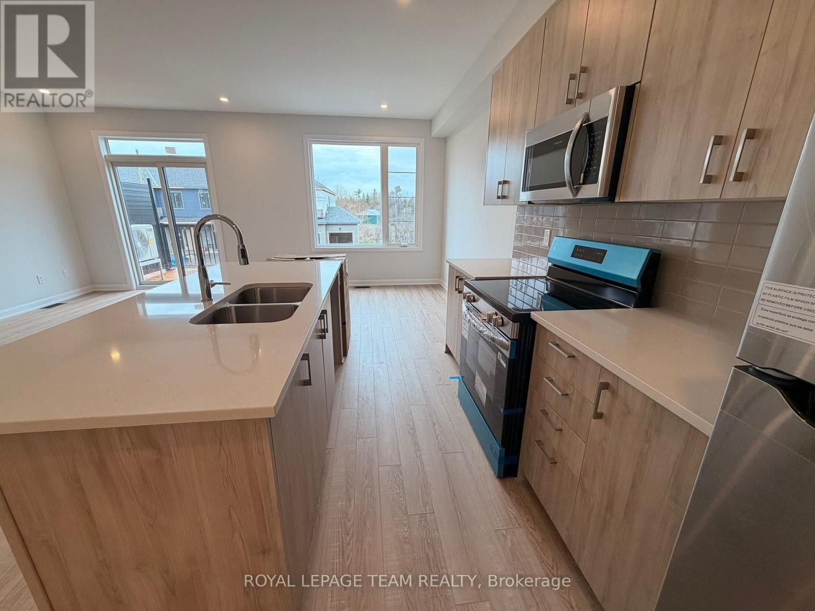 284 BANKSIDE WAY Image 7