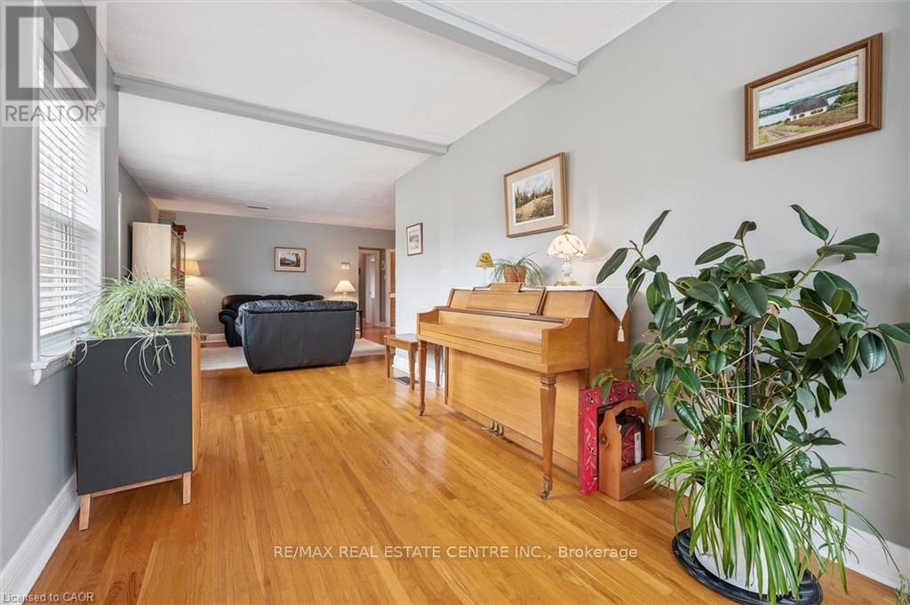 155 HUNGERFORD ROAD Image 16