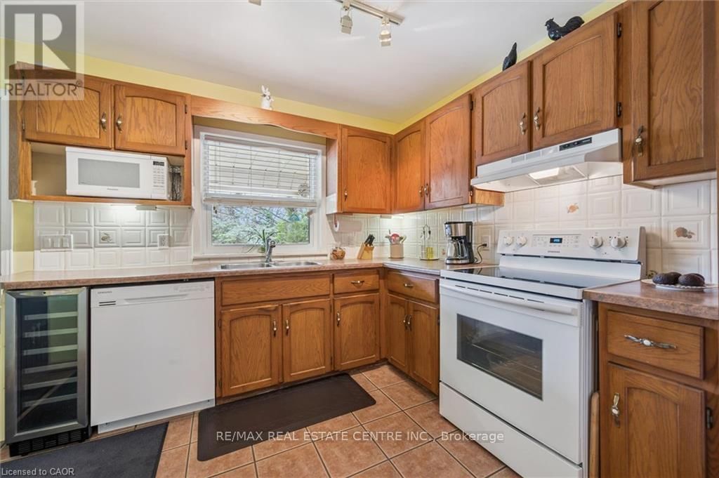 155 HUNGERFORD ROAD Image 9