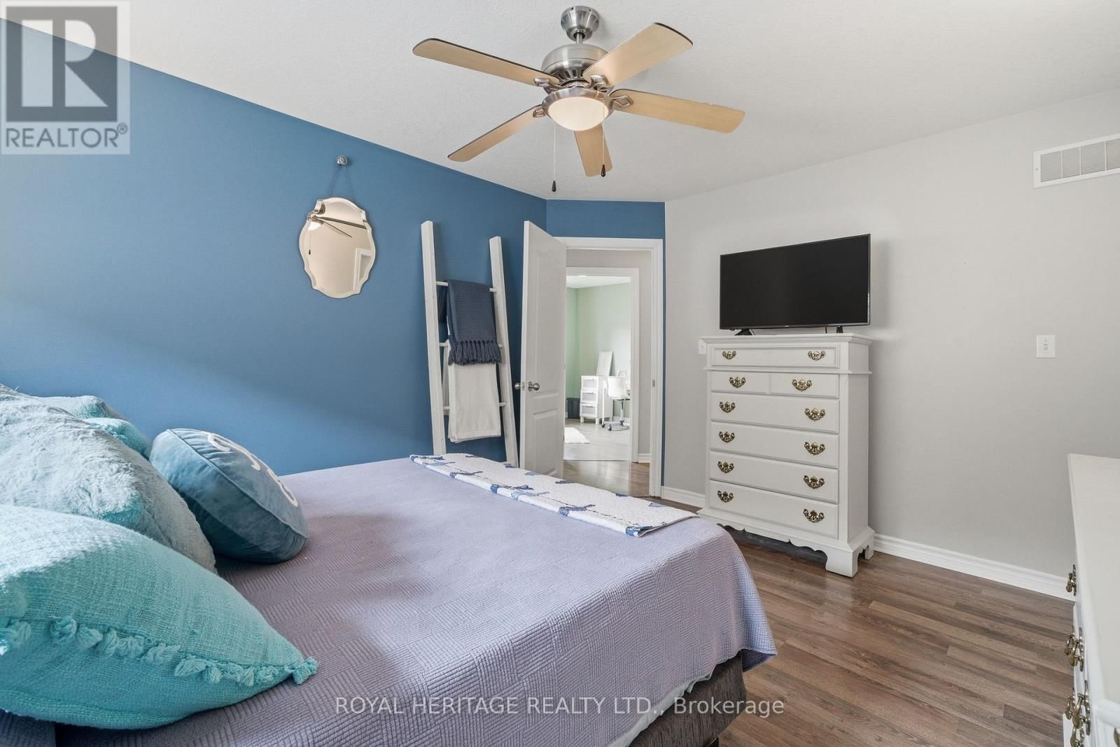 1 KYLE COURT Image 25