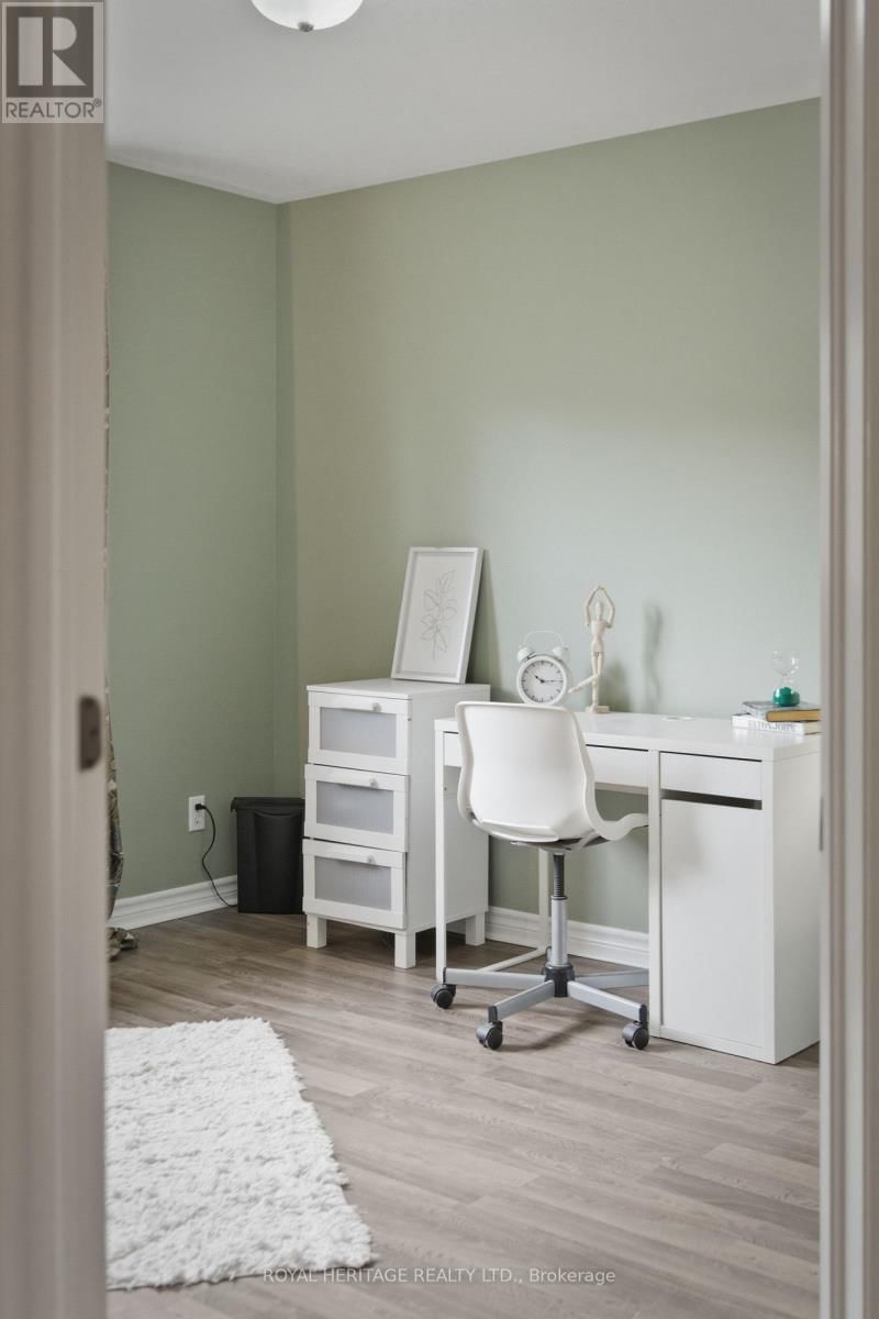 1 KYLE COURT Image 30