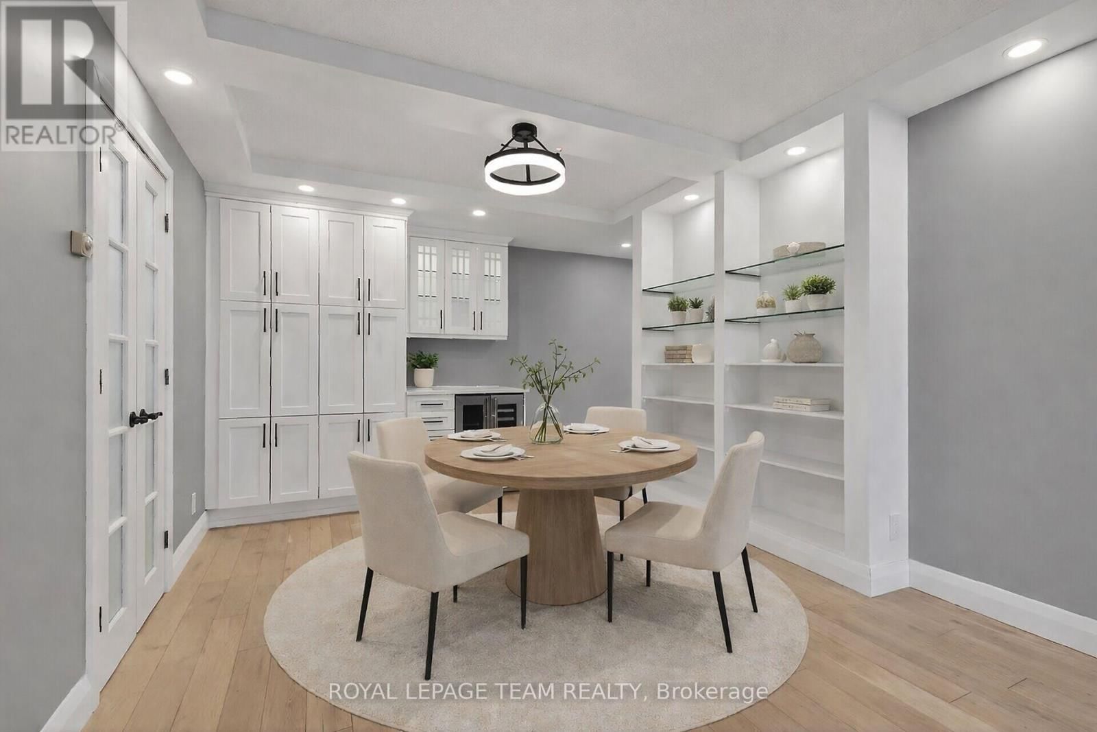 2012 - 515 ST LAURENT BOULEVARD Image 12