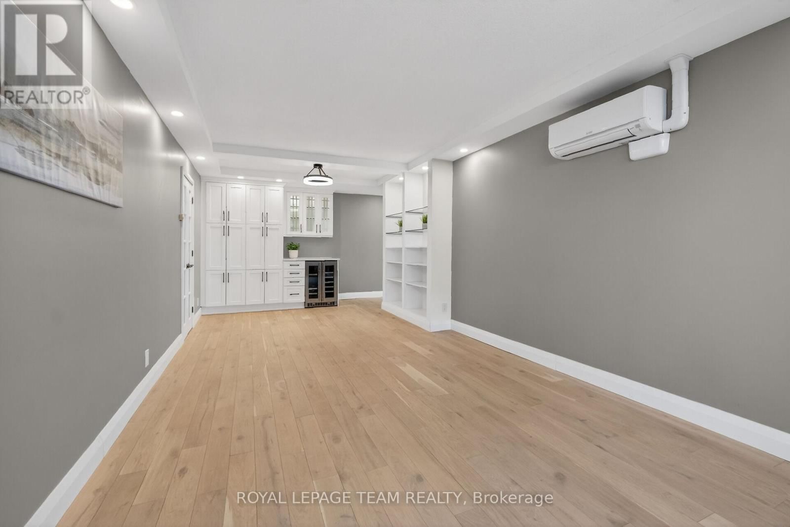 2012 - 515 ST LAURENT BOULEVARD Image 18