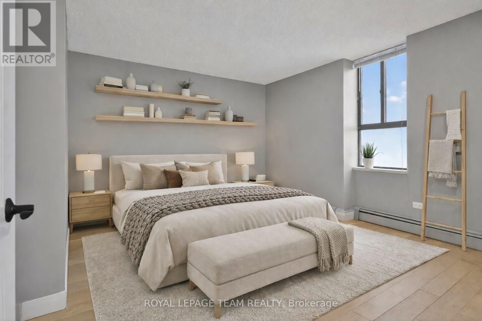 2012 - 515 ST LAURENT BOULEVARD Image 19