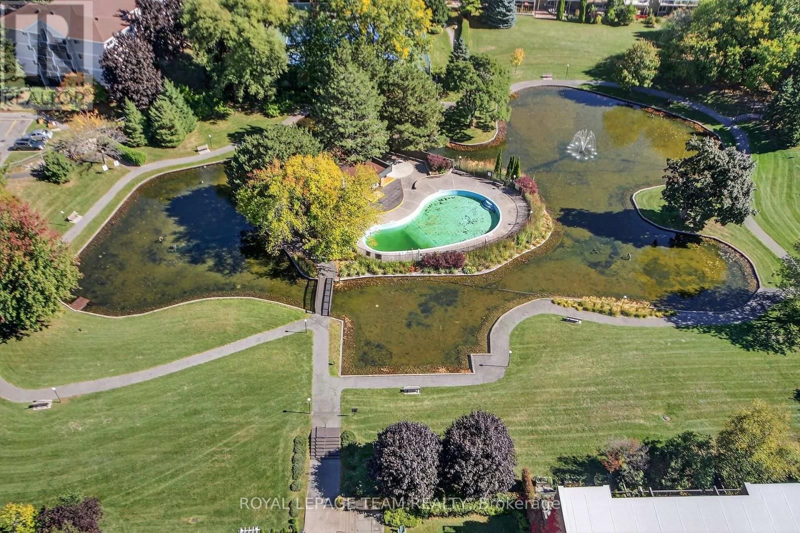 2012 - 515 ST LAURENT BOULEVARD Image 39