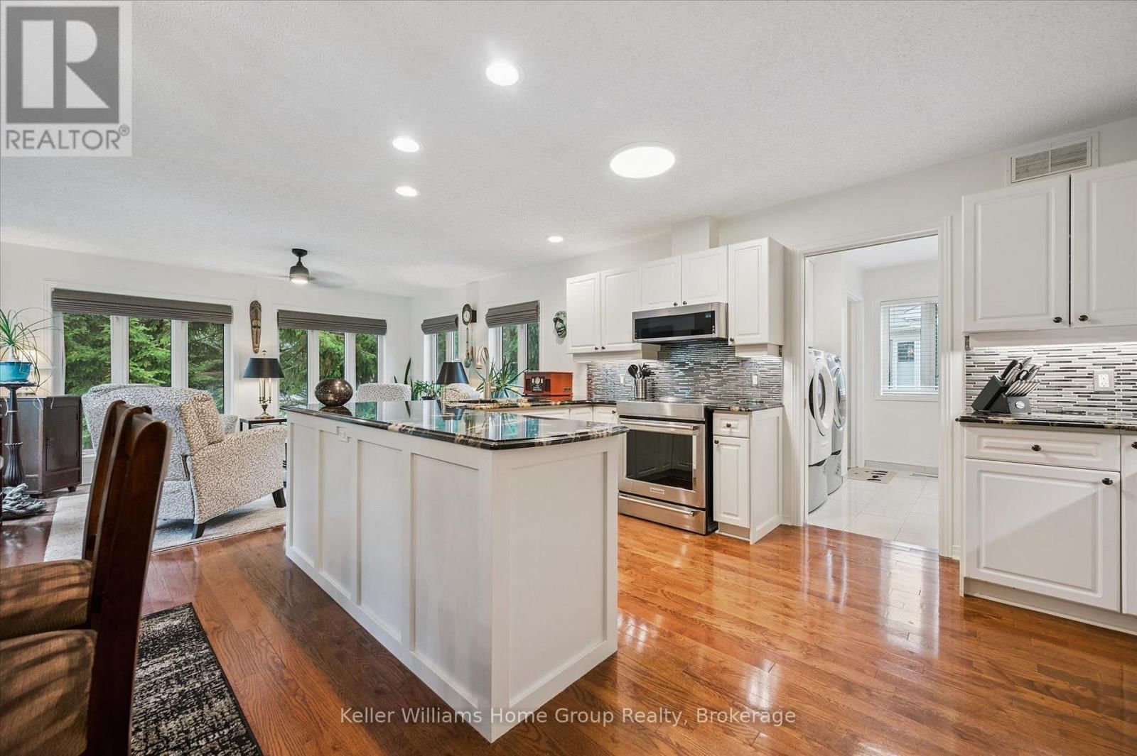 129 BRISTLECONE COURT Image 13