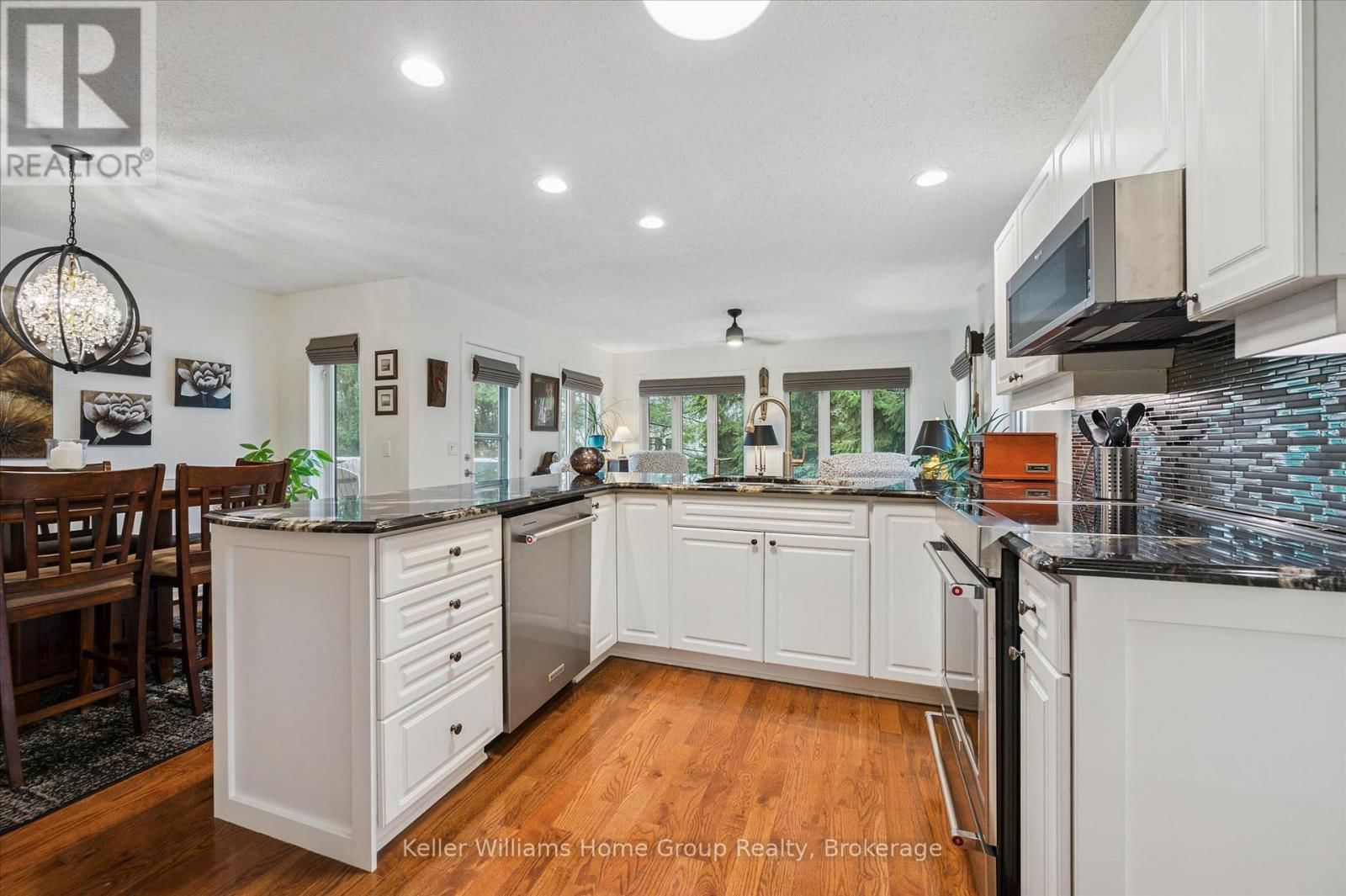 129 BRISTLECONE COURT Image 14