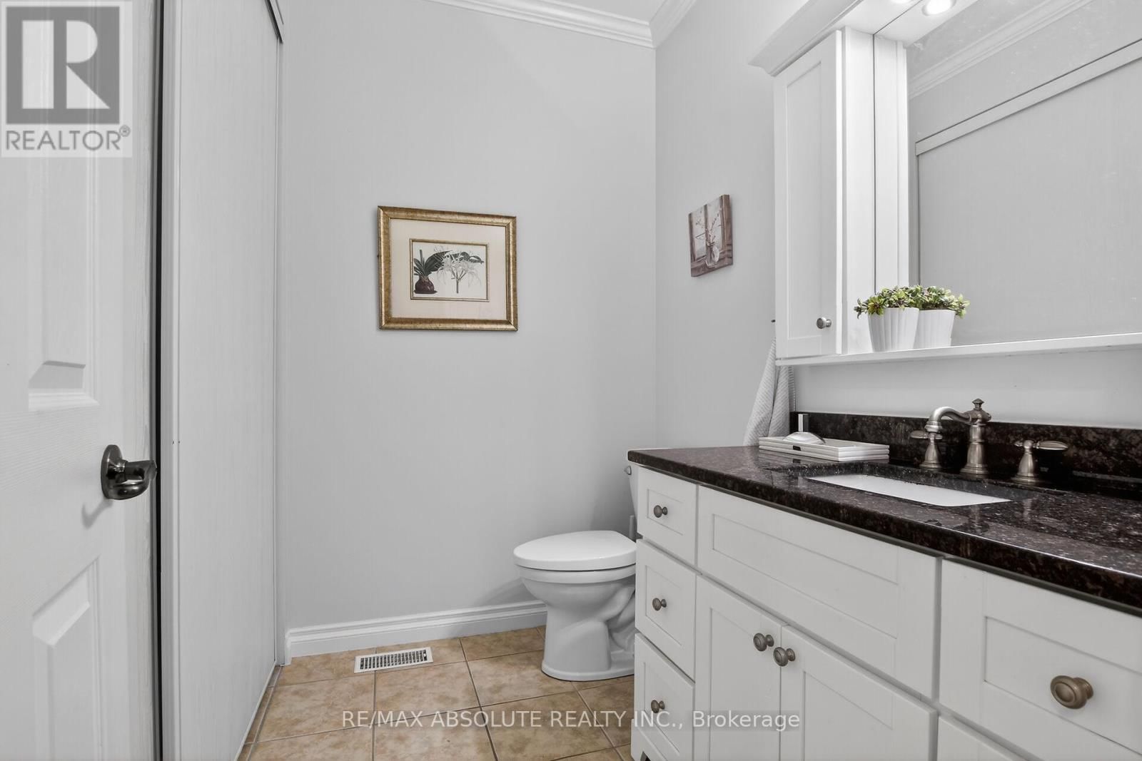 19 GOLDORA PRIVATE Image 25