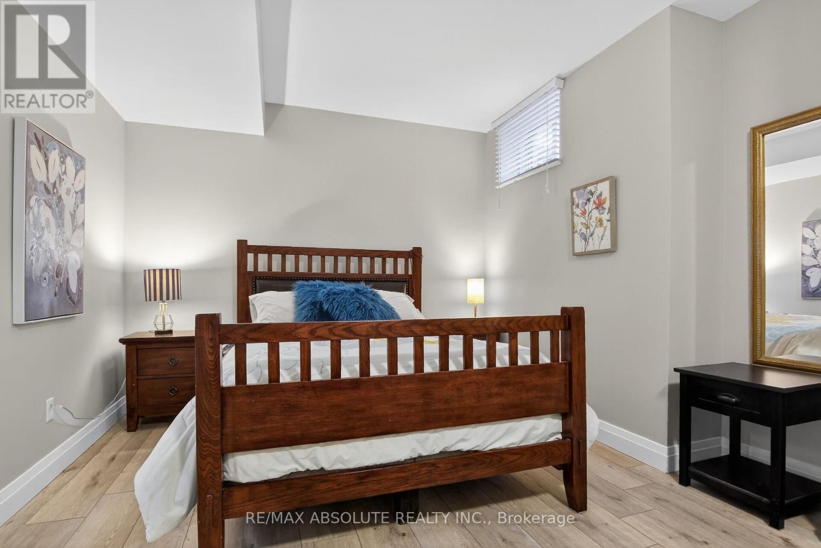 19 GOLDORA PRIVATE Image 31