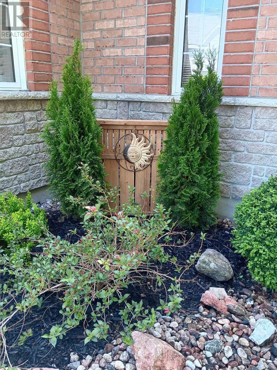 19 GOLDORA PRIVATE Image 37