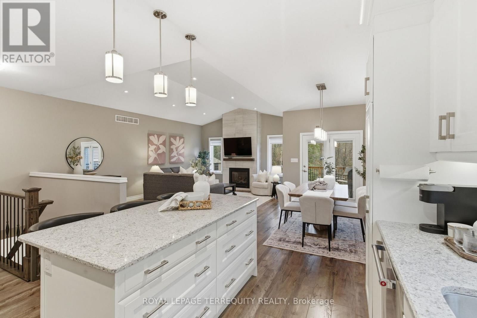 32 BIRCHMOUNT STREET Image 12