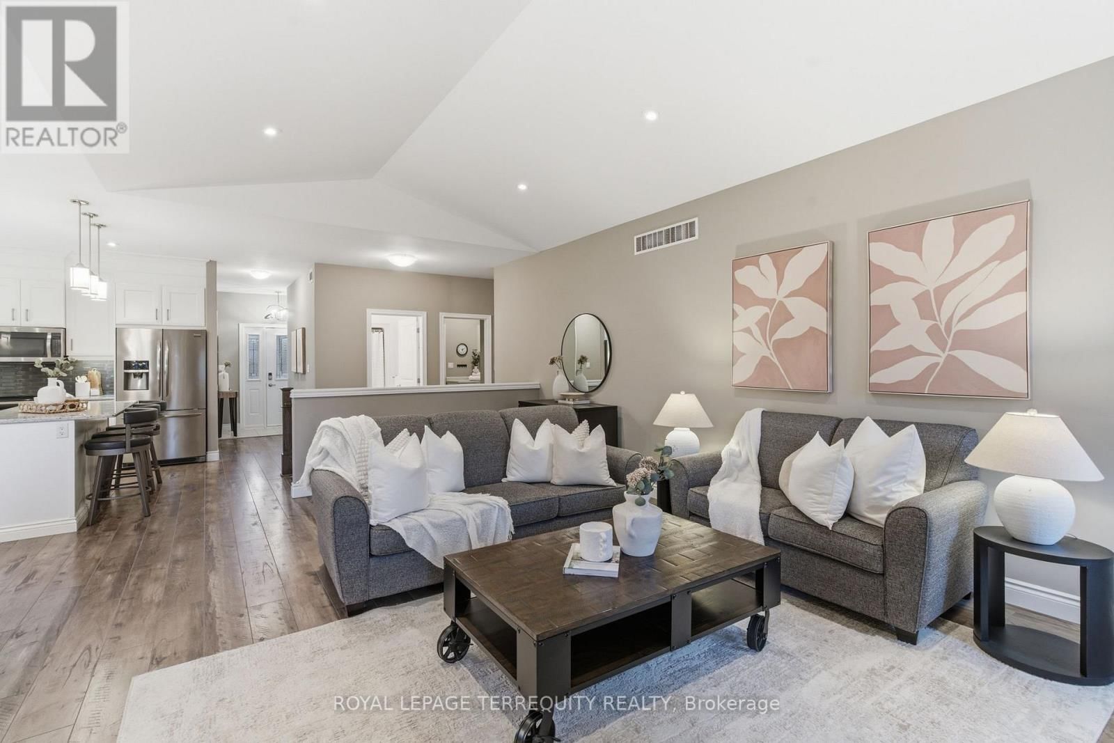 32 BIRCHMOUNT STREET Image 18