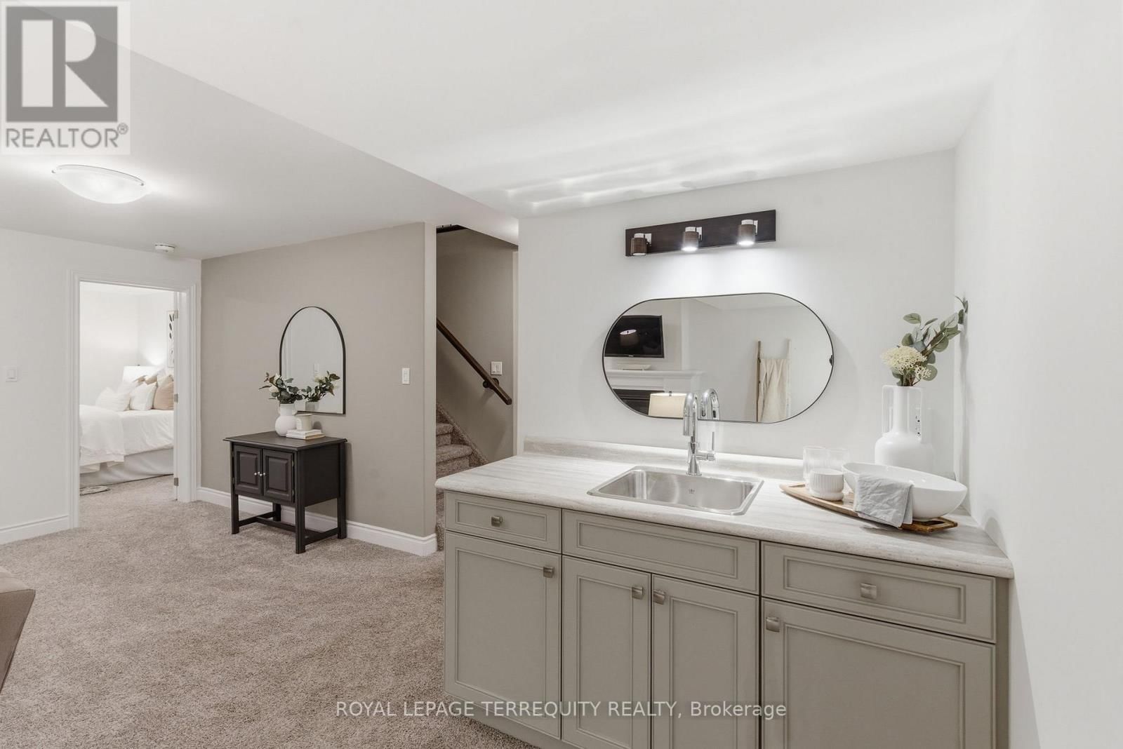 32 BIRCHMOUNT STREET Image 34