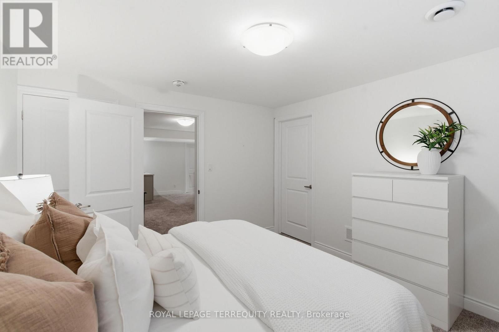 32 BIRCHMOUNT STREET Image 36