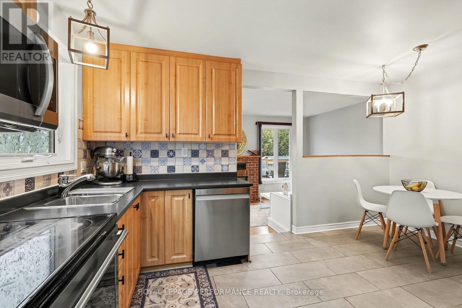 6417 ST LOUIS DRIVE Image 13