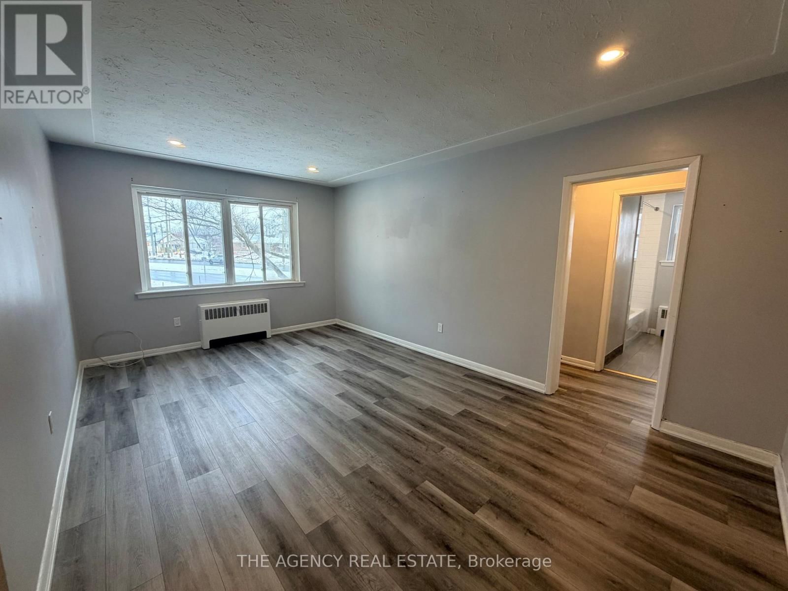 4 - 63 WELLINGTON ROAD Image 5