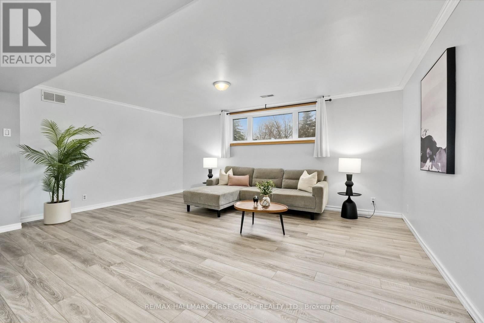 5139 MAIN STREET Image 24