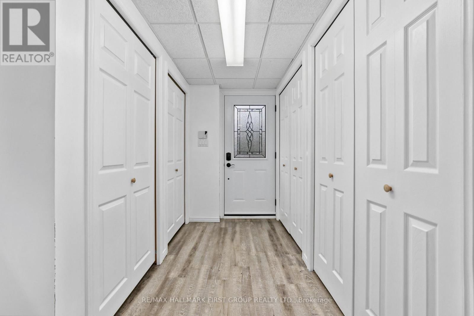 5139 MAIN STREET Image 32