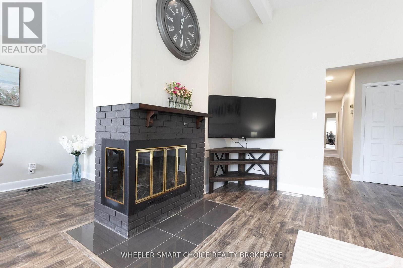 1412 BOYD STREET Image 17